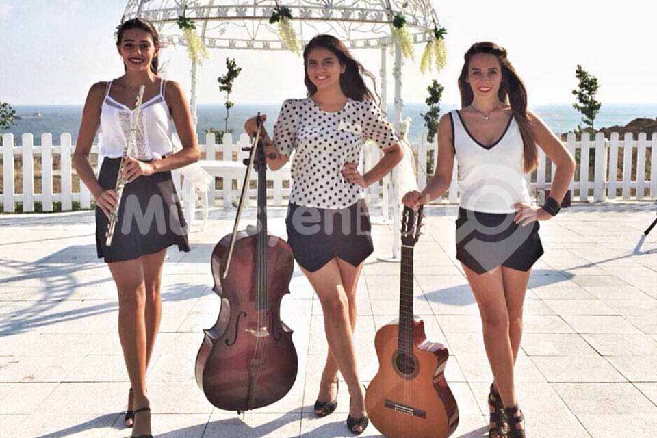 Trio